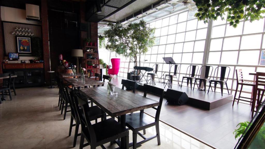 Hotel The Arista Palembang