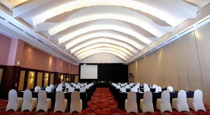 Hotel The Arista 5*